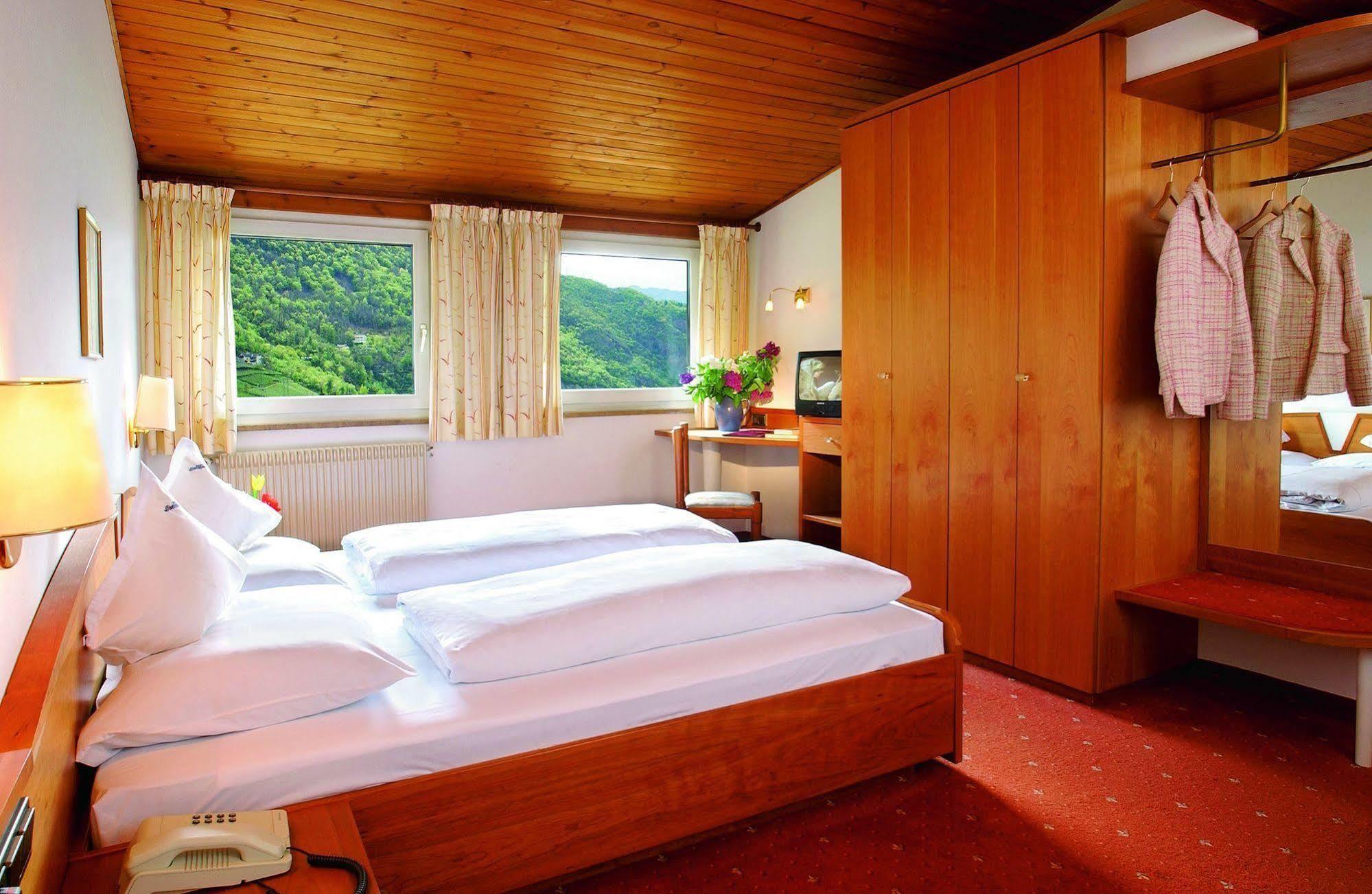 Hotel Rentschnerhof Bolzano Exterior photo